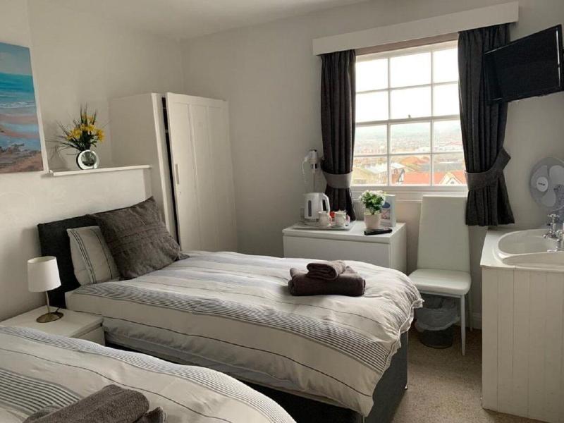 The Thoresby Guest House Scarborough image