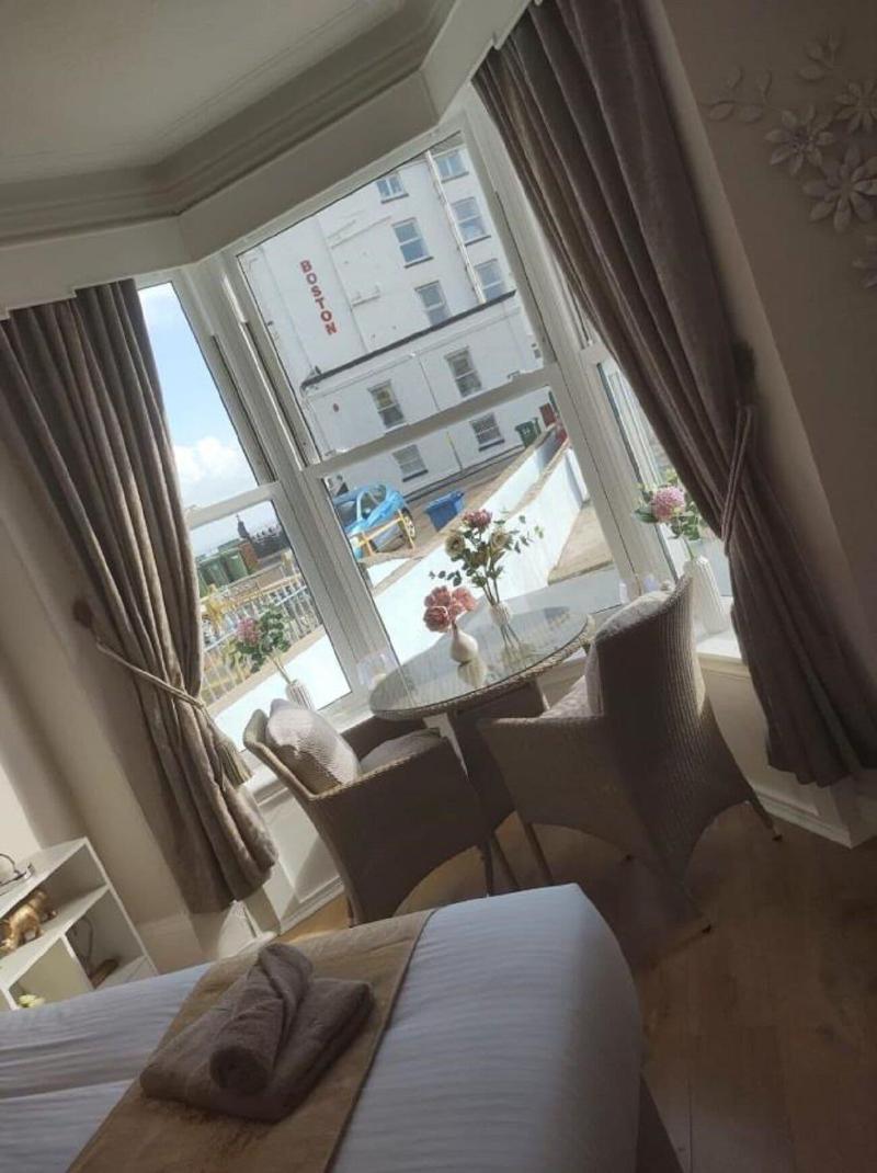 The Thoresby Guest House Scarborough image
