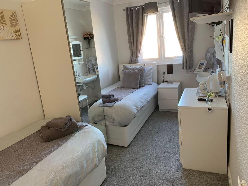 The Thoresby Guest House Scarborough image