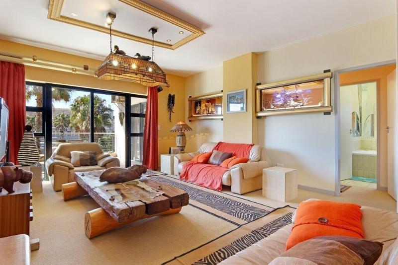 Knightsbridge Tower Apartment image