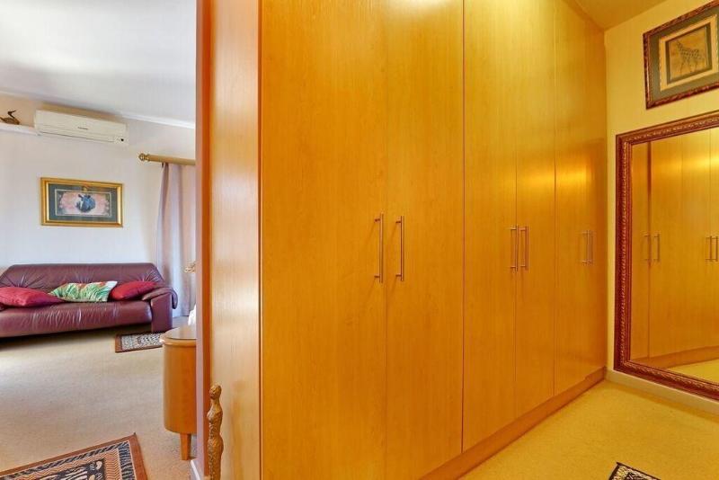Knightsbridge Tower Apartment image