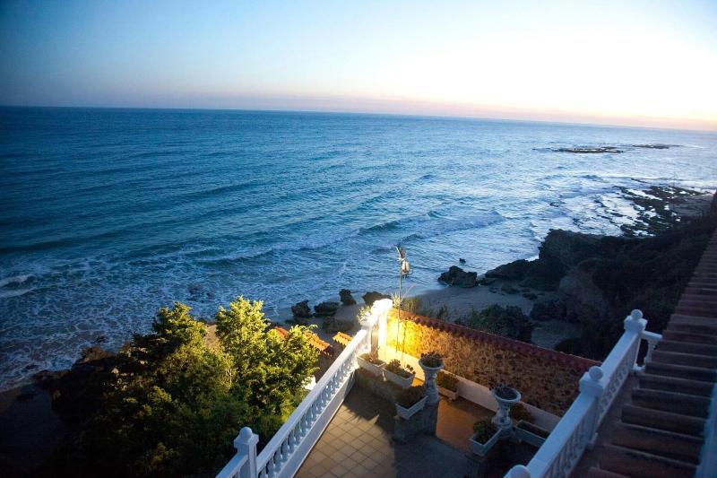 Hostal Mar de Frente image