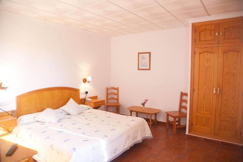Hostal Mar de Frente image