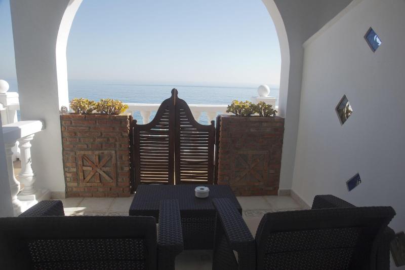 Hostal Mar de Frente image
