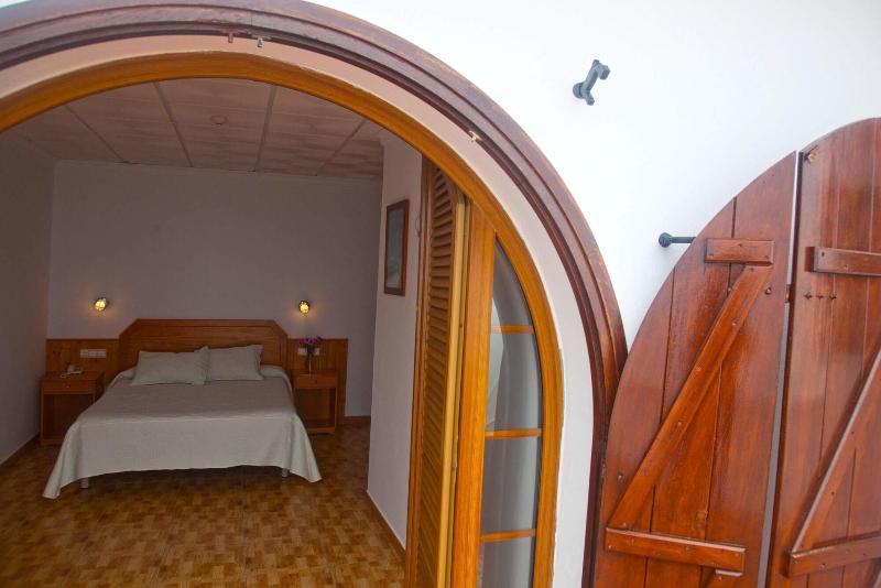 Hostal Mar de Frente image