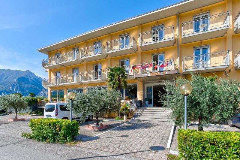 Hotel Roma image
