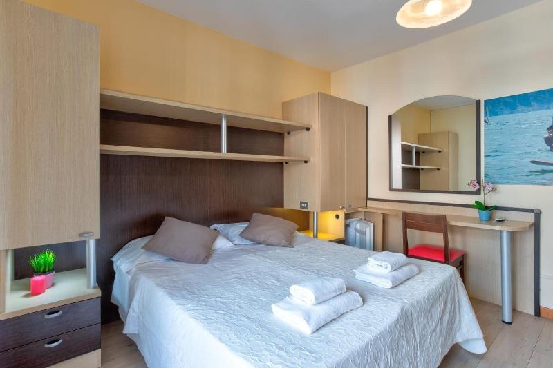 Hotel Roma image