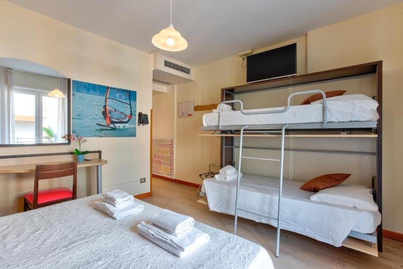Hotel Roma image