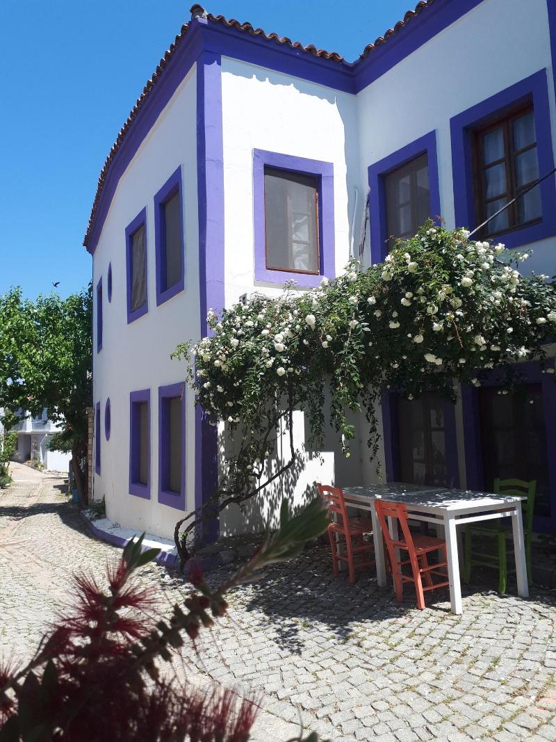 Bozcaada Boutique — photo 2