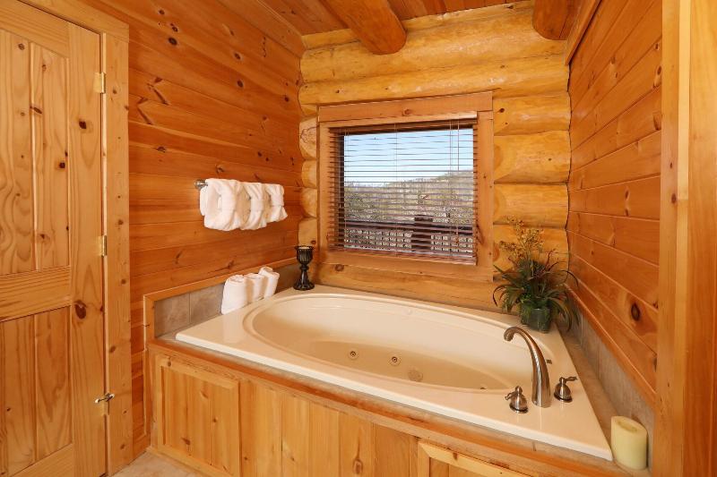 Grampy Camp Lodge at Gatlinburg image