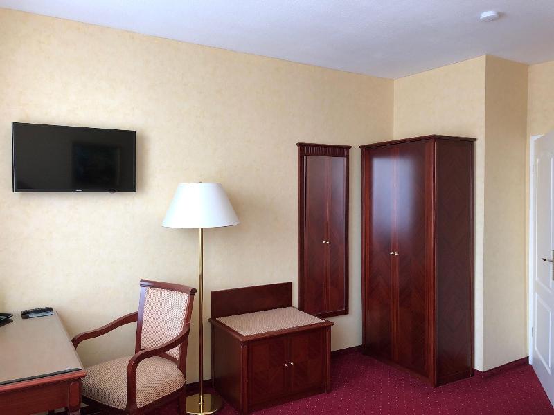Frischbier's Hotel-Restaurant image
