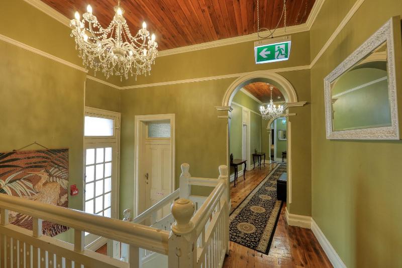 Commercial Travellers House image