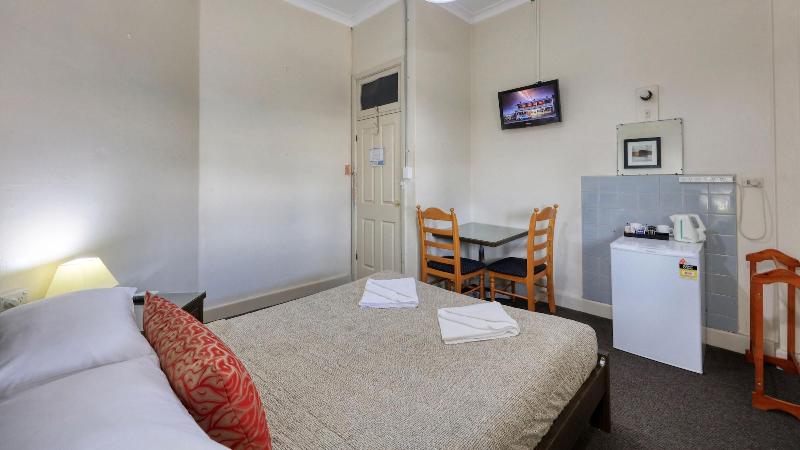 Commercial Travellers House image