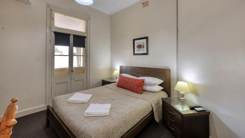 Commercial Travellers House image