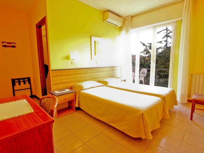 Hotel Capri image