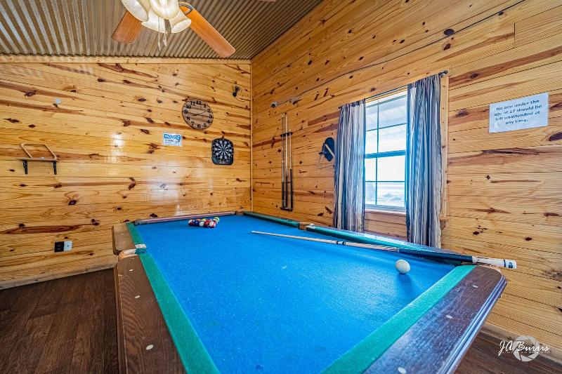 Horseshoe Lodges Cabins & RV Park