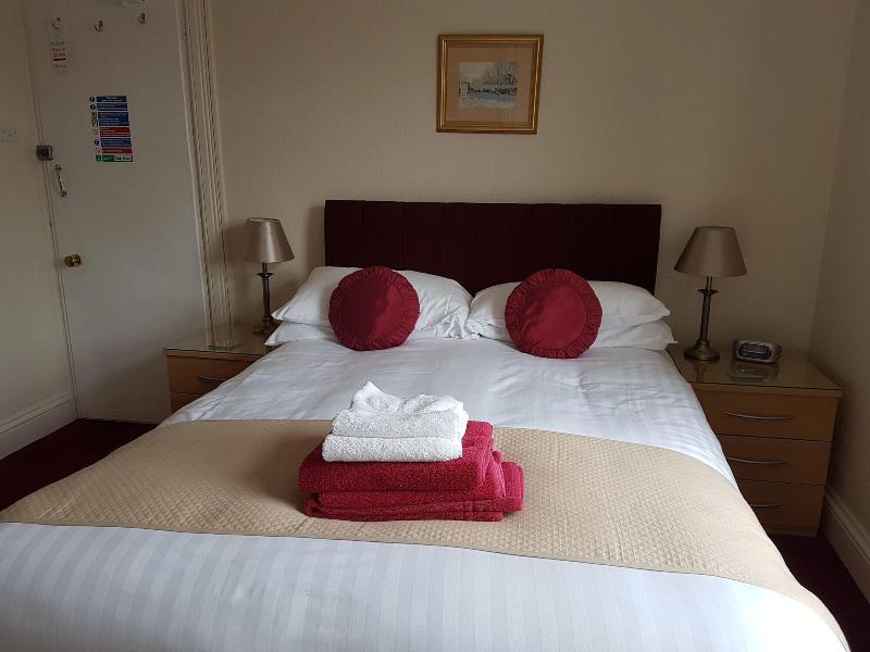 Montrose Guest House image