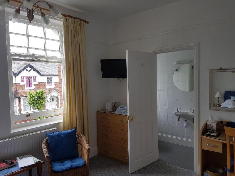 Montrose Guest House image