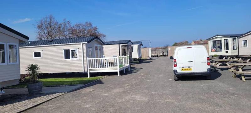 Cosy Caravan Close to the Beach in North Wales, UK image