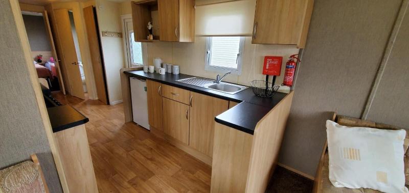 Cosy Caravan Close to the Beach in North Wales, UK image