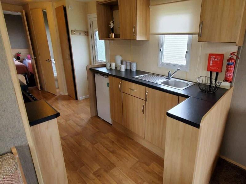 Cosy Caravan Close to the Beach in North Wales, UK image