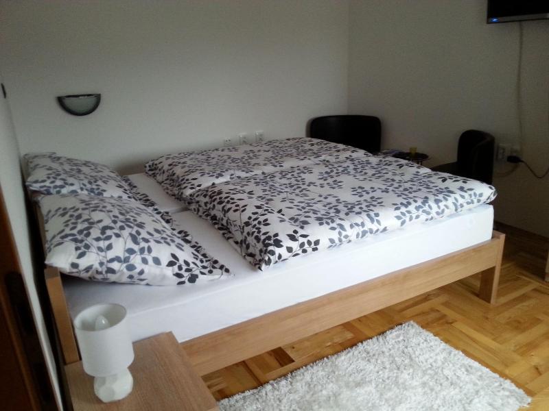 Studio Apartments Korosteljev image
