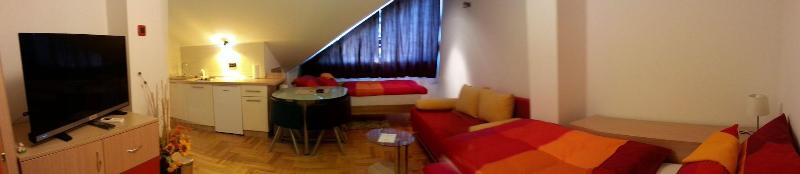 Studio Apartments Korosteljev image