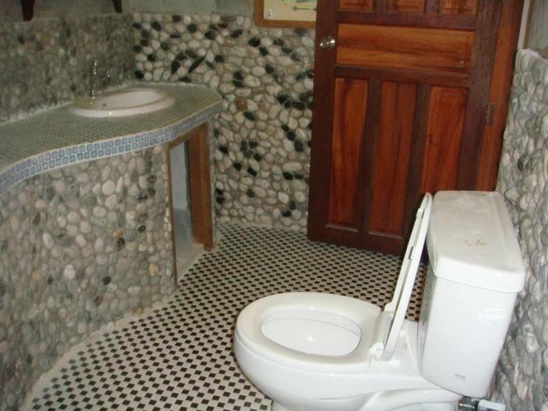 Lundaresort & Orchid image