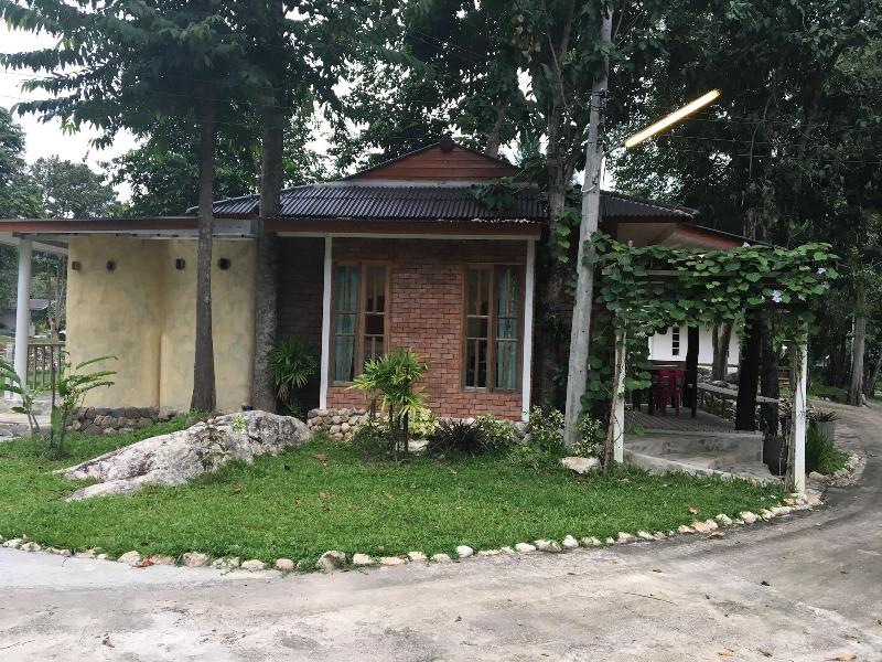 Lundaresort & Orchid image
