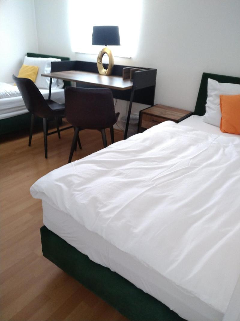 Hotel Zentrum image