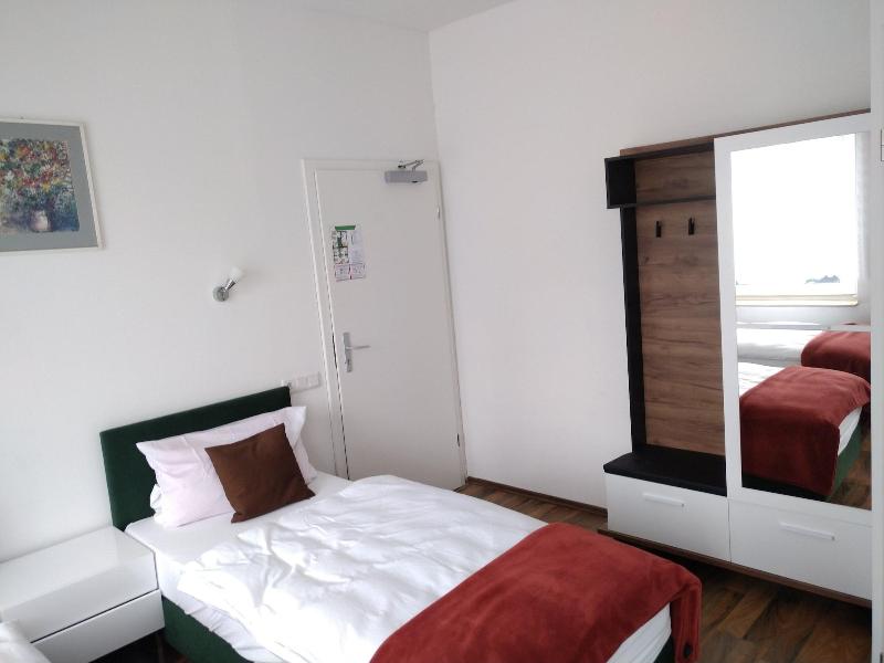 Hotel Zentrum image
