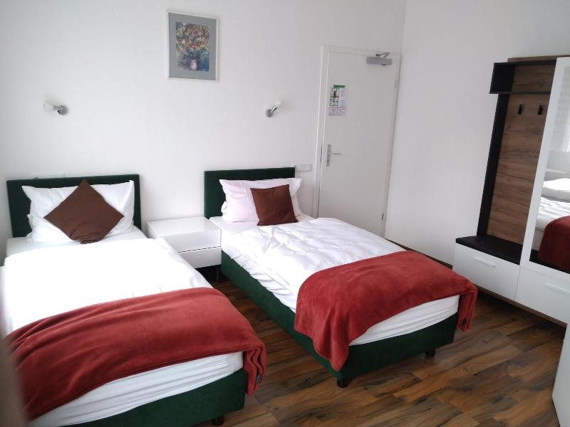 Hotel Zentrum image