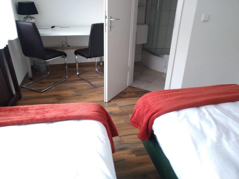 Hotel Zentrum image