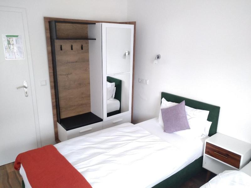 Hotel Zentrum image