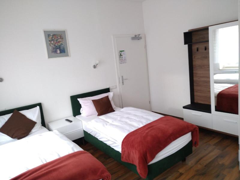Hotel Zentrum image