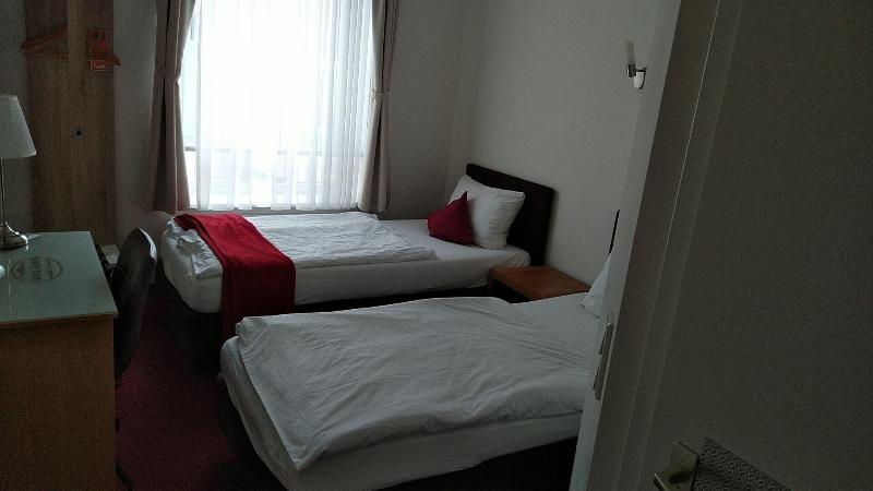 Hotel Zentrum image