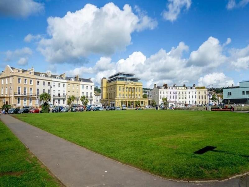 Riviera Apartments image