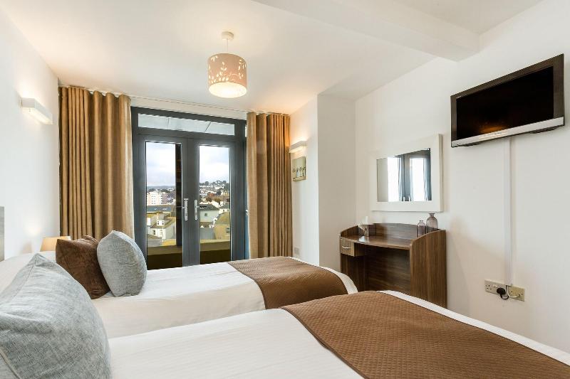 Riviera Apartments image