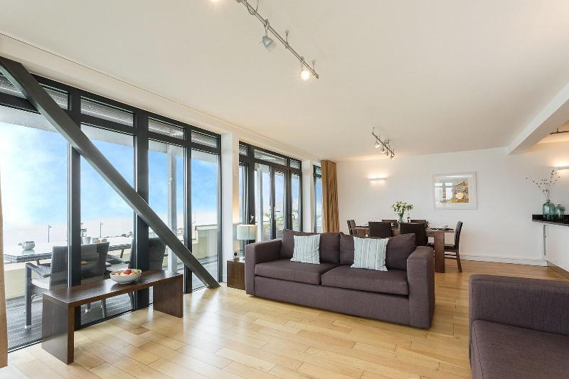 Riviera Apartments image