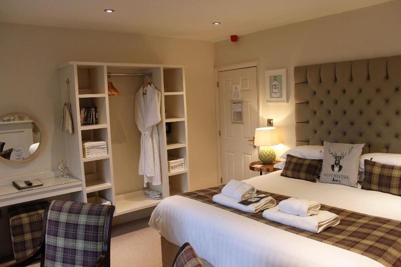 Devonshire Arms image