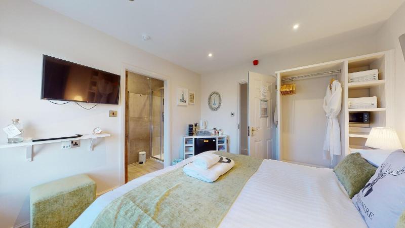 Devonshire Arms image