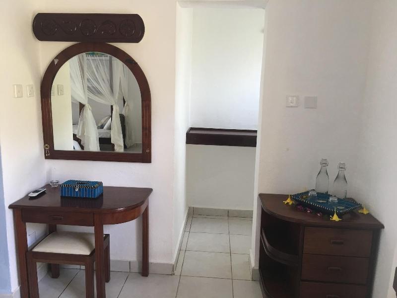 The Coconut Beach Boutique Lodge & Spa image