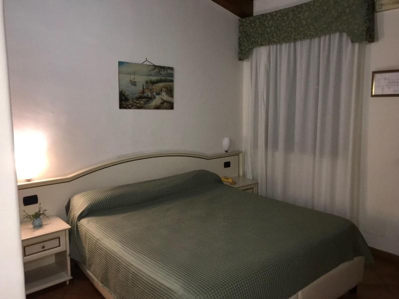 Motel 24h image