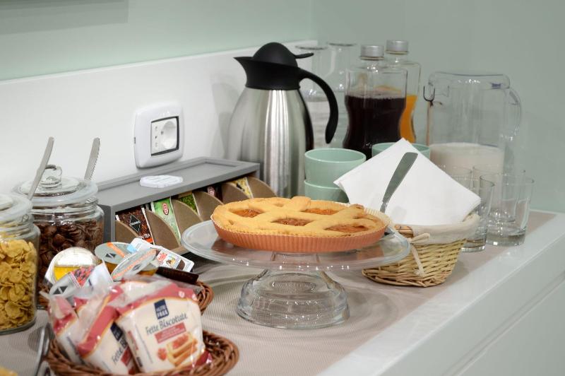 Napoliseason Rooms and Breakfast image