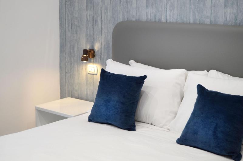 Napoliseason Rooms and Breakfast image