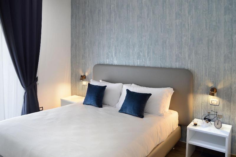 Napoliseason Rooms and Breakfast image
