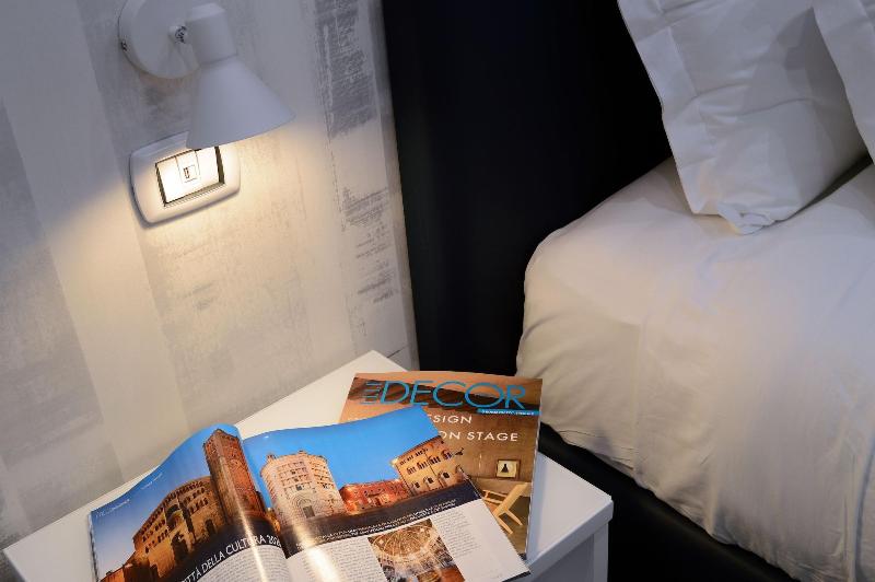 Napoliseason Rooms and Breakfast image
