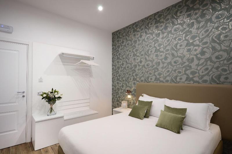 Napoliseason Rooms and Breakfast image