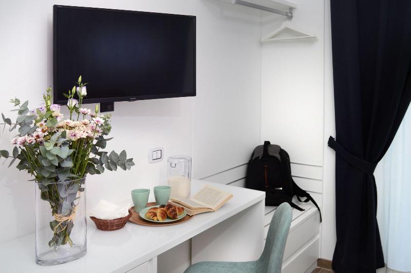 Napoliseason Rooms and Breakfast image