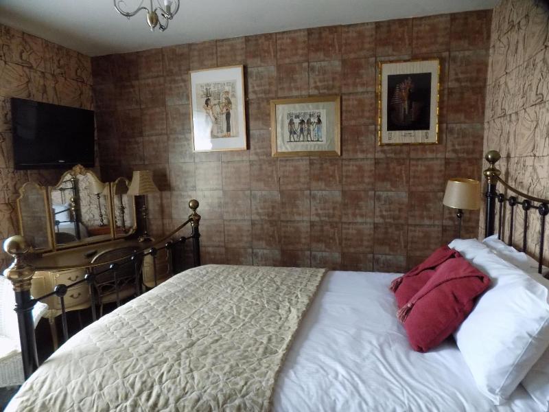 Driftwood Hotel image